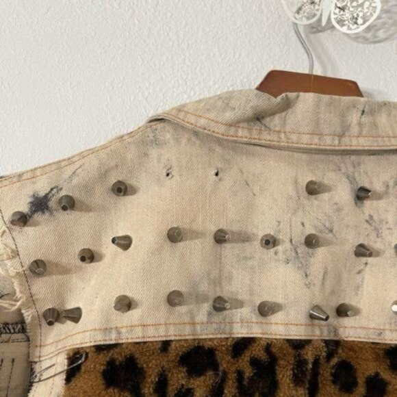 Rehab Denim Studded Vest with Leopard Print Fabric in Back Tie Dye Size Small - Picture 11 of 11